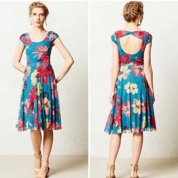 Anthropologie Dresses & Skirts - Anthropologie WESTON WEAR soft floral dress, M.